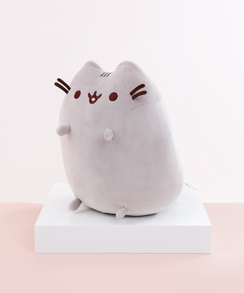Sitting pusheen discount