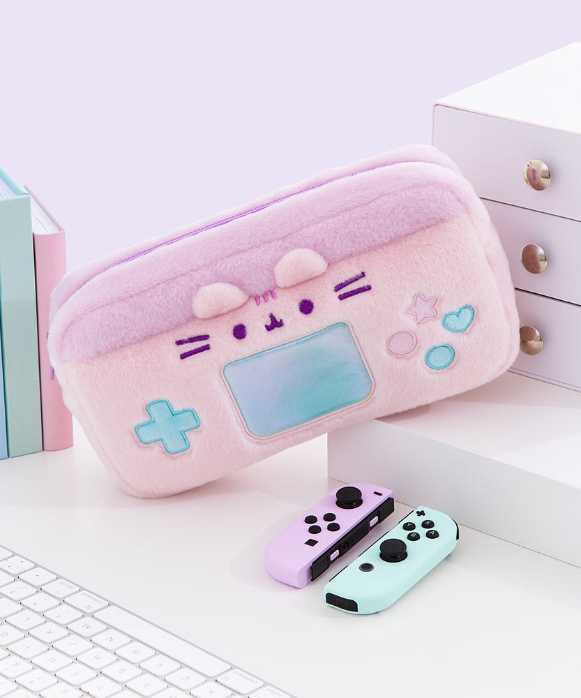 Gaming Pusheen Accessory Case