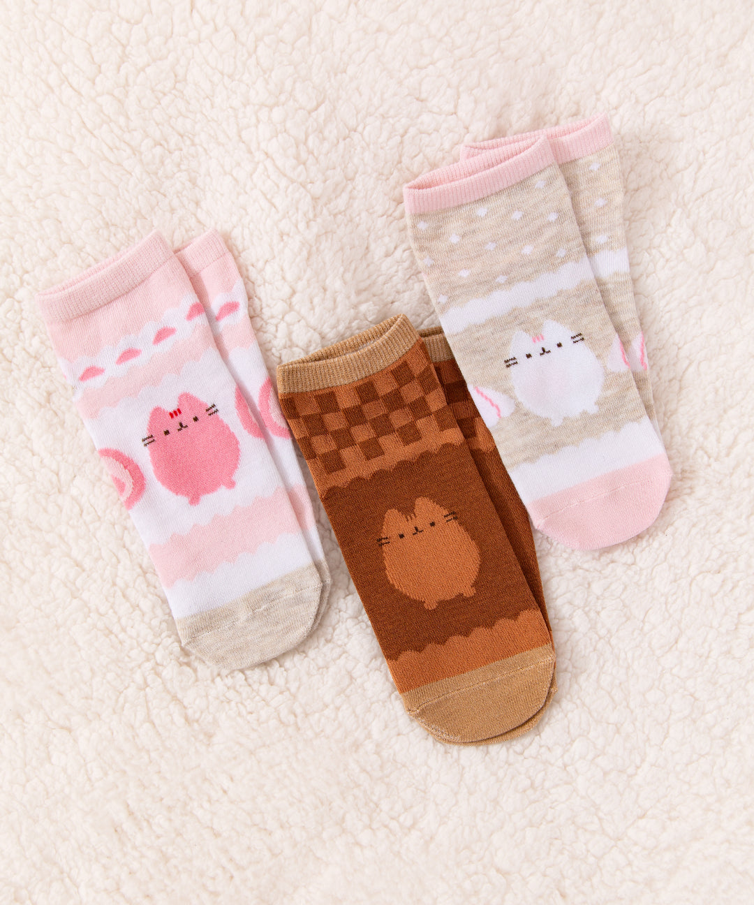 pusheen handschuhe Pusheen Sweets 3-Pack Ankle Sock Set