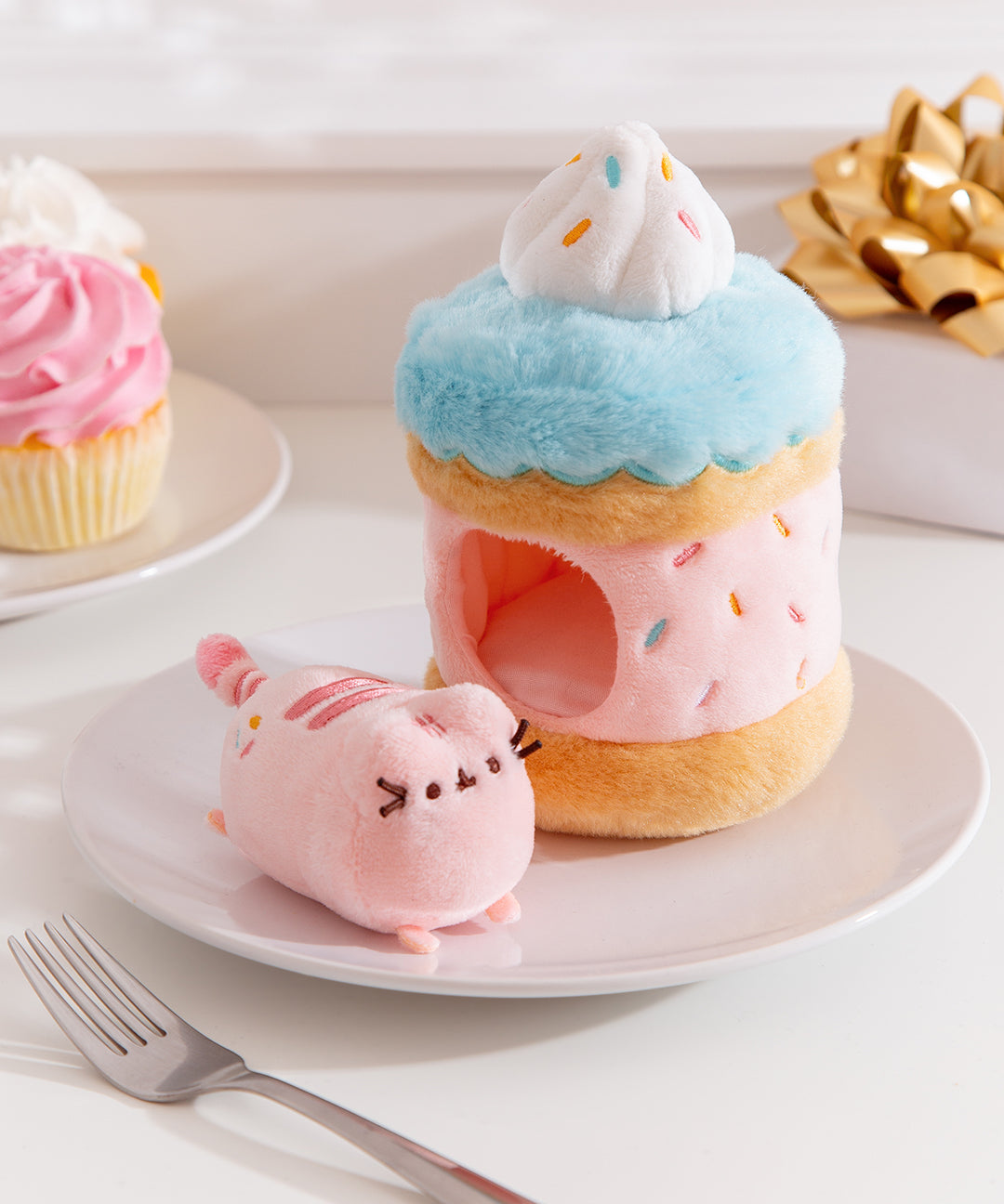 Pusheen birthday plush top